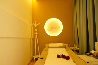 宁波日式指压的寂静美学：在按压中听见雪落的声音